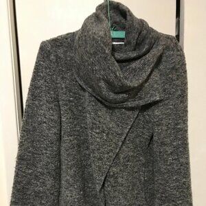 Femme Fatale Ladies Dark Grey Sweater Size Medium
